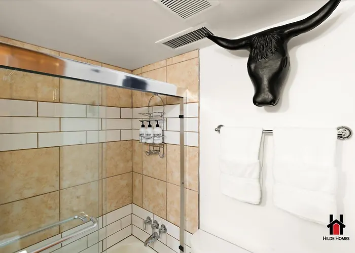 Sonoran Desert Getaway With Cowboy Tub