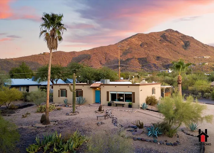 Sonoran Desert Getaway With Cowboy Tub *